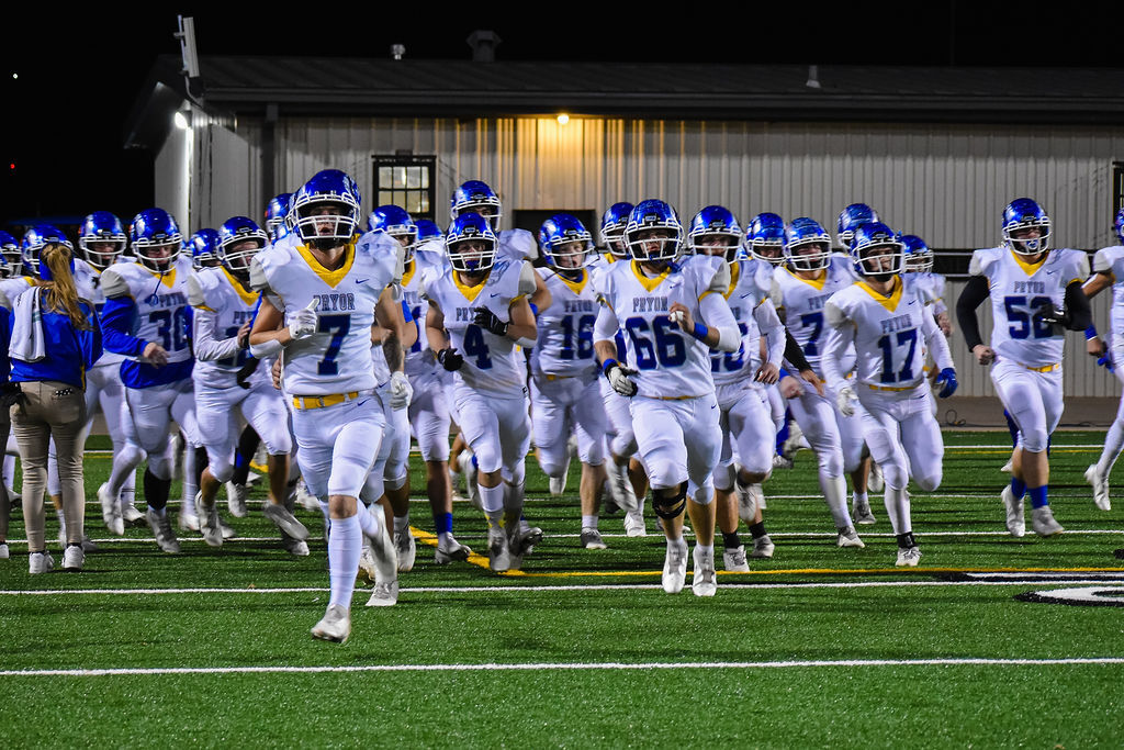 Pryor Tigers vs Lawton Mac